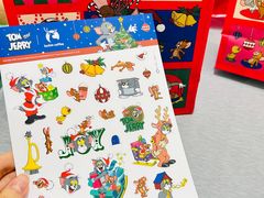 -瑞幸咖啡(华东理工大学商学院店)