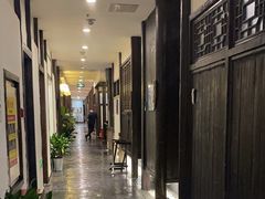 -鸭王烤鸭店(三里河店)