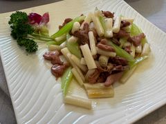 -湖庭壹品鸭王·传统北京烤鸭·别墅私房菜·庭院宵夜(江宁店)