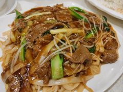 -香港新发烧腊茶餐厅(水围店)