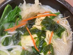 -灵芝妹子海鲜米线(瓦房店新玛特店)