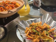 -荷花亭·湖北融合菜(中商广场店)