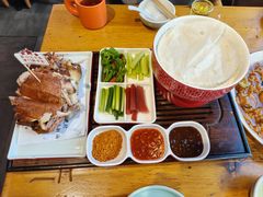 -肘子酥·天津菜·特色捞面(德云社店)