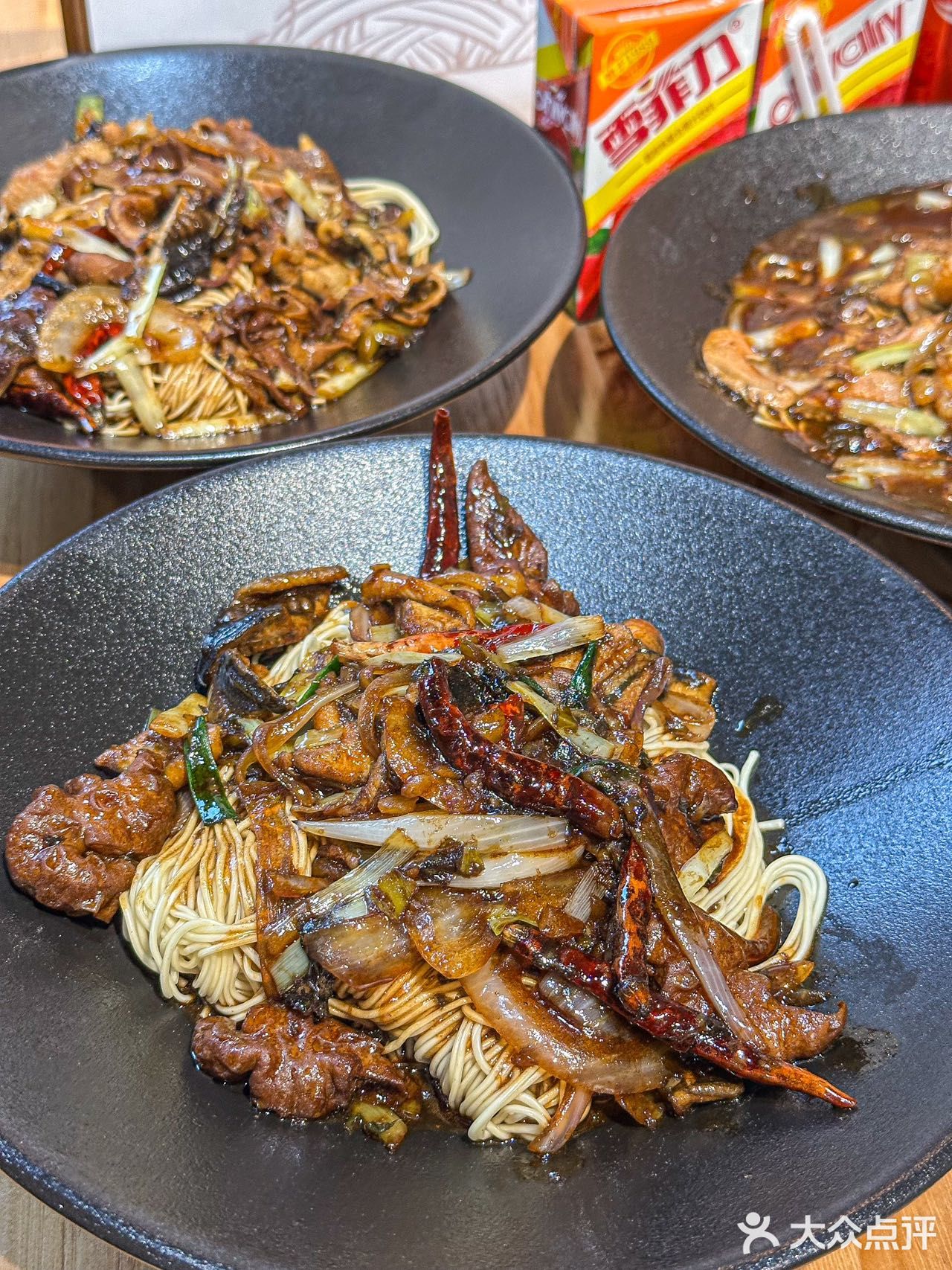 白月光非得是人吗，这碗面也可以啊！！！