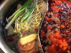 -岗上渣渣老火锅(两路口店)