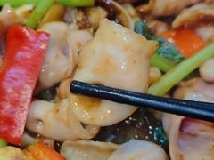 啫鱼扣-天宝食坊·啫啫煲大排档(西华路店)