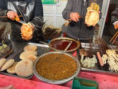 -老鼓楼麻辣烫夹馍