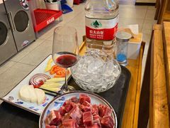 -毛辣果·贵州红酸汤牛肉火锅(西单店)