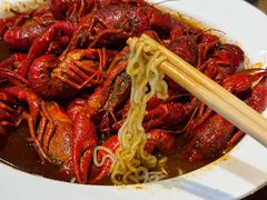 -叶派龙虾•招牌香辣蟹·海鲜(中海国际店)