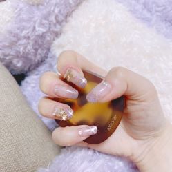 -阿噶西美甲美睫