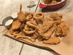 -必胜客(尹山湖歌林公园店)