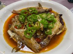 干烧耗儿鱼-洪霞餐馆