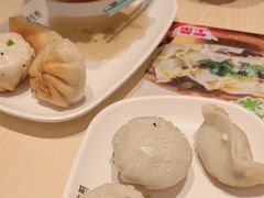 -小杨生煎(浦江欢乐颂店)