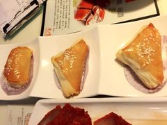 -新大咀港式茶餐厅(宝山万达店)