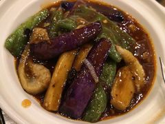 土豆茄子-清真·玛丽亚新疆菜主题餐厅(浙江中路店)