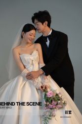 -MAO亲爱的猫婚纱摄影工作室