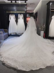 点击看大图 -GRACE KELLY婚纱与礼服(北京店)