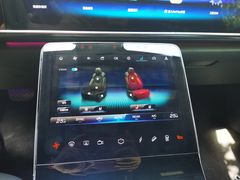 -ARCFOX极狐(世纪金源店)