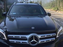 -天津波士信达奔驰4S店(卫津南路店)