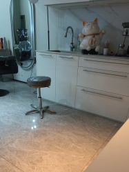 -米娜造型蛋白烫发