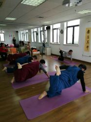 -爱尔乐美孕产瑜伽·普拉提