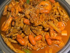 -徐记小怪兽肉蟹煲(中央大街店)