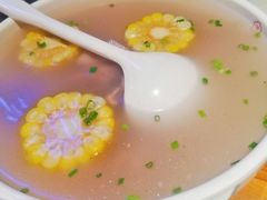 玉蜀黍排骨莲藕汤-湘与香缘·湖南菜(王府井北京市百货大楼店)