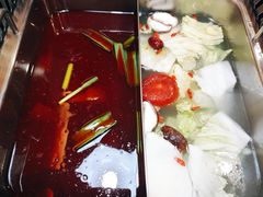 鸳鸯锅底-台北吴记老锅底麻辣火锅(蓝村路店)