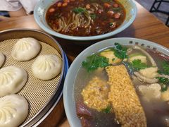 鸭血粉丝汤-金原鸭血粉丝汤·汤包·脆皮烤鸭(南京博物院店)