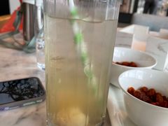 -瑰丽酒店·海吧·天际下午茶·现场DJ·天台酒吧