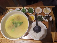 -茶花妹子云南餐厅(传媒大学店)