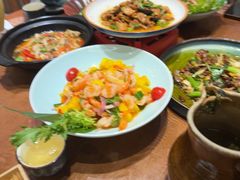 -老滇山寨•云南特色菜•地方菜•民族风情歌舞表演(金碧店)