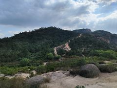 -灵岩山风景区