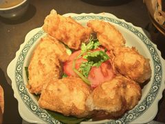 -大头虾越式风味餐厅(光明广场店)
