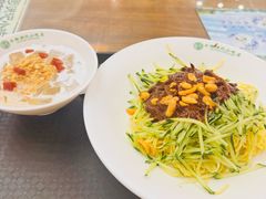 -牛街洪记小吃店(牛街店)