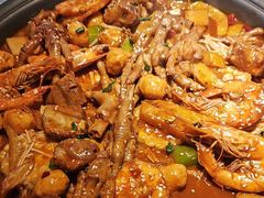 -徐记小怪兽肉蟹煲(中央大街店)