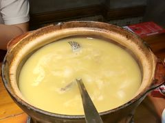 养颜花胶鸡-捞围鲜·港式打边炉(海阳路店)