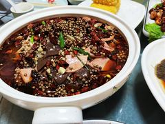 -绿岛酒楼(小海地店)