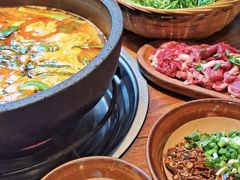 -贵厨酸汤牛肉(花果园国际中心店)