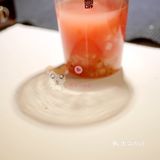 第一杯是浓郁的桂花和养乐多