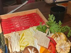 -满满初牛·炭烧牛肉专门店(国大店)