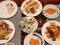 -广州万富希尔顿酒店-感趣自助餐厅·生蚝海鲜刺身
