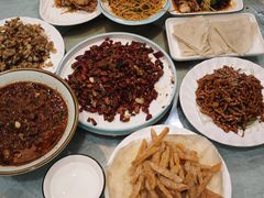 -川人川菜馆·小龙虾·鲜虾现做(黄山路店)