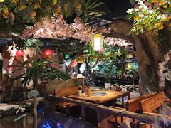 -城墙拐拐火锅(三峡广场黑金冠店)
