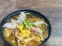 -阿芬卤面(花巷店)