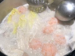 -捞王锅物料理(上海世茂广场店)