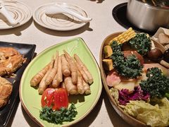 -一叶一世界•素食餐厅(环球中心店)