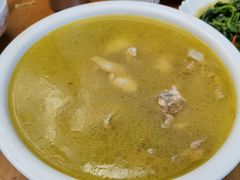 银杏炖鸡-腾冲国萍农家乐