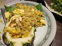 -大头虾越式风味餐厅(光明广场店)