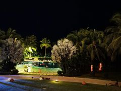 -三亚湾海居铂尔曼度假酒店